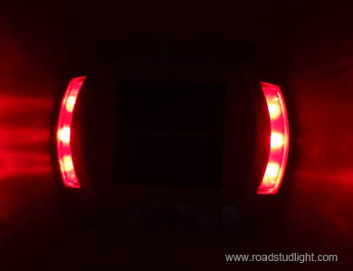 Red led solar road stud