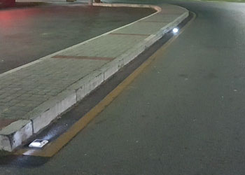 Application of the LED solar road studs