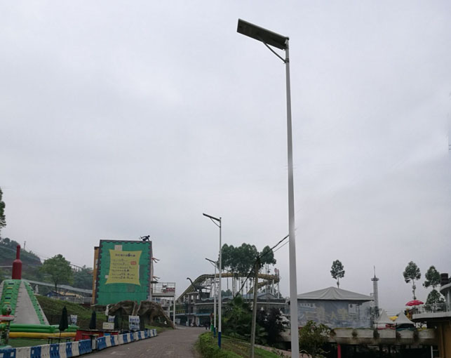 All in one solar street light